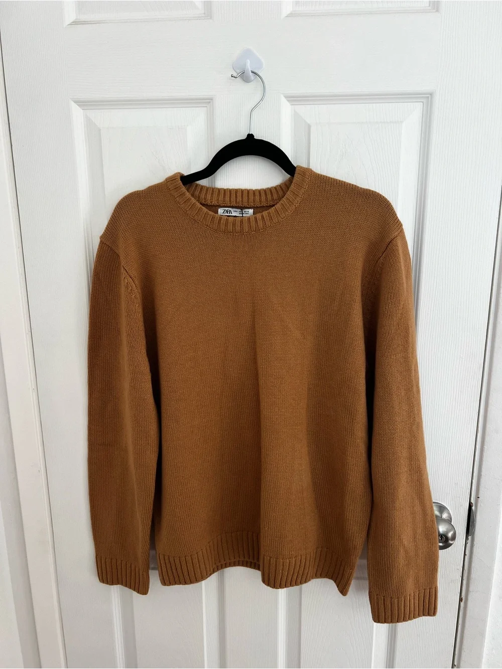 Zara Women's Crewneck Sweater in Camel